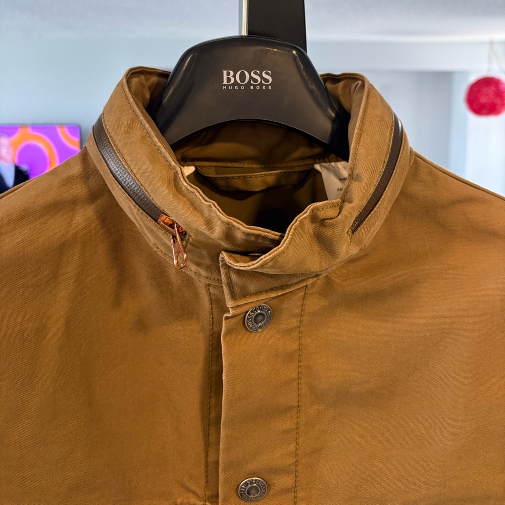 Men’s Levi’s button up tan Jacket - Picture 8 of 14